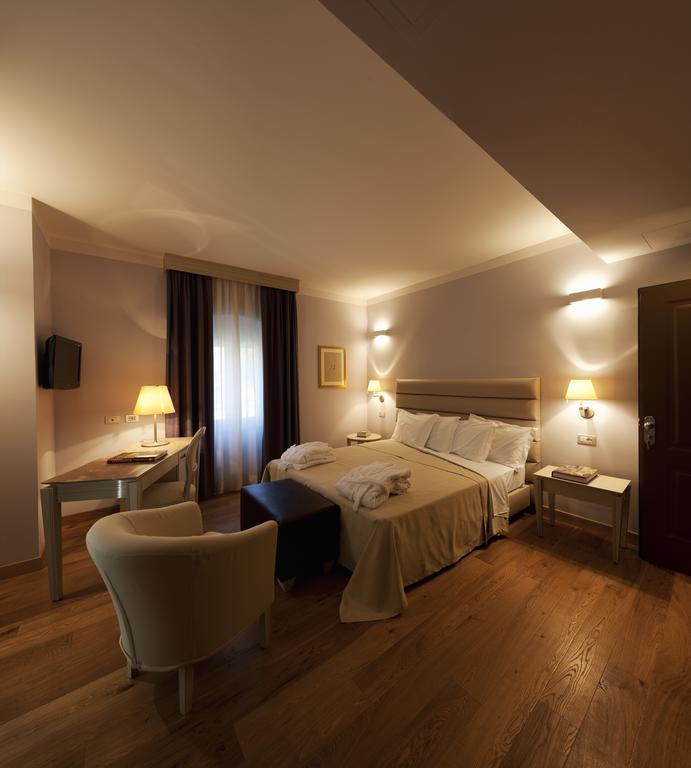 Villa Giorgia Albergo In Collina Pistoia Zimmer foto